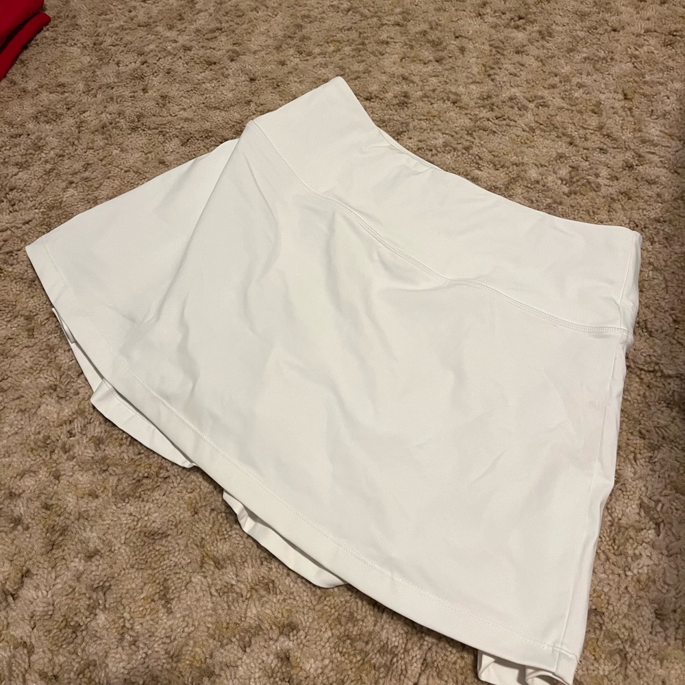 White tennis skirt size medium